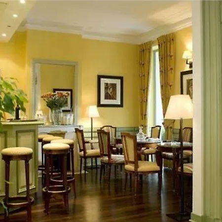 Hotel Idol Paris
