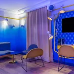 Idol Hotel