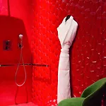Idol Hotel 4*