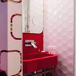 Idol Hotel 4*
