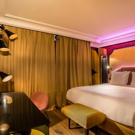 Idol Hotel Parigi