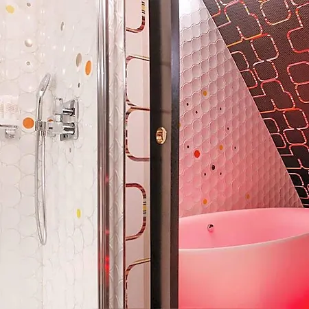 Hotell Idol 4*