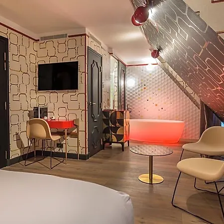 Idol Hotell 4*